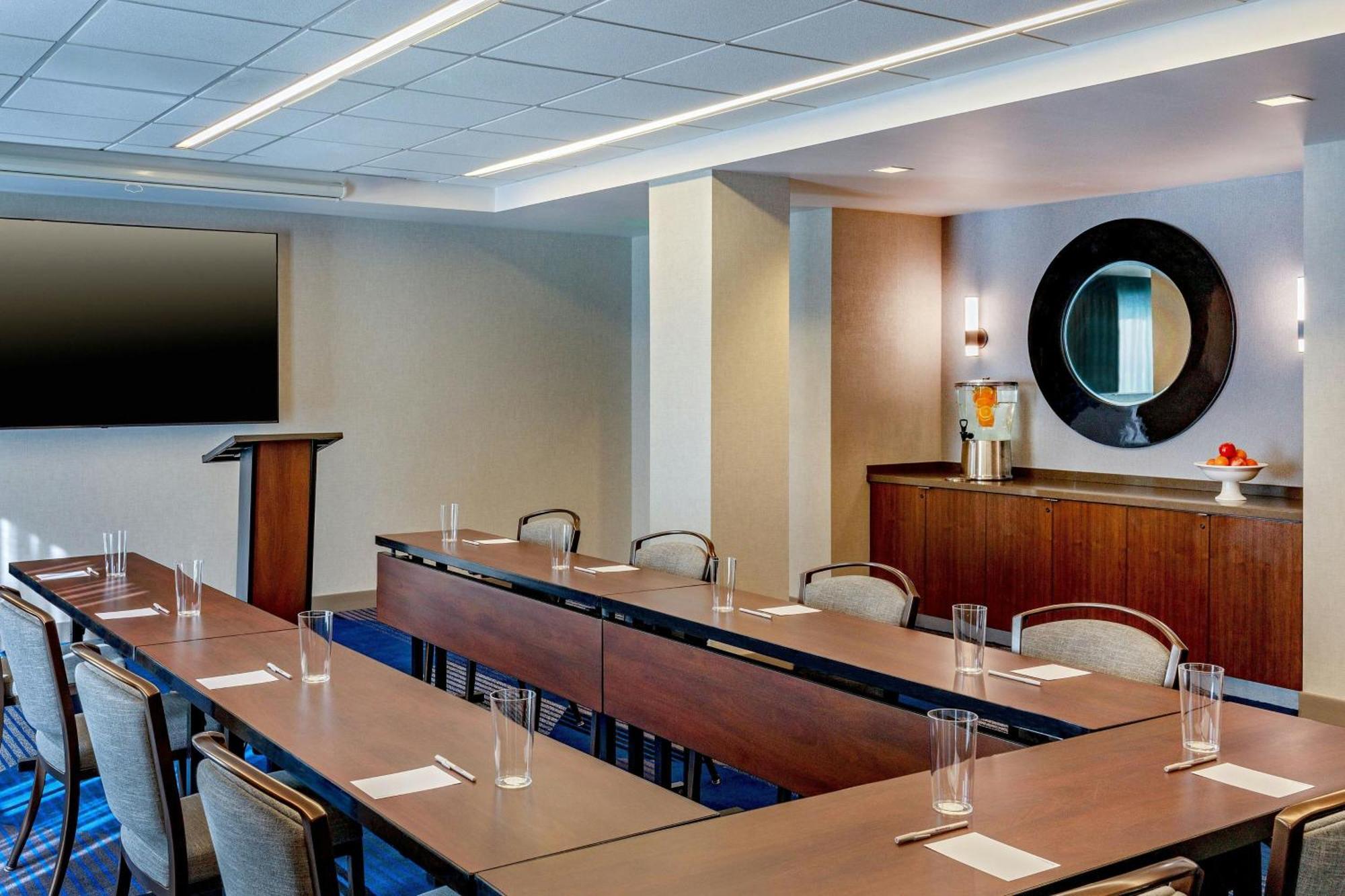 Residence Inn By Marriott Boston Back Bay/Fenway Extérieur photo