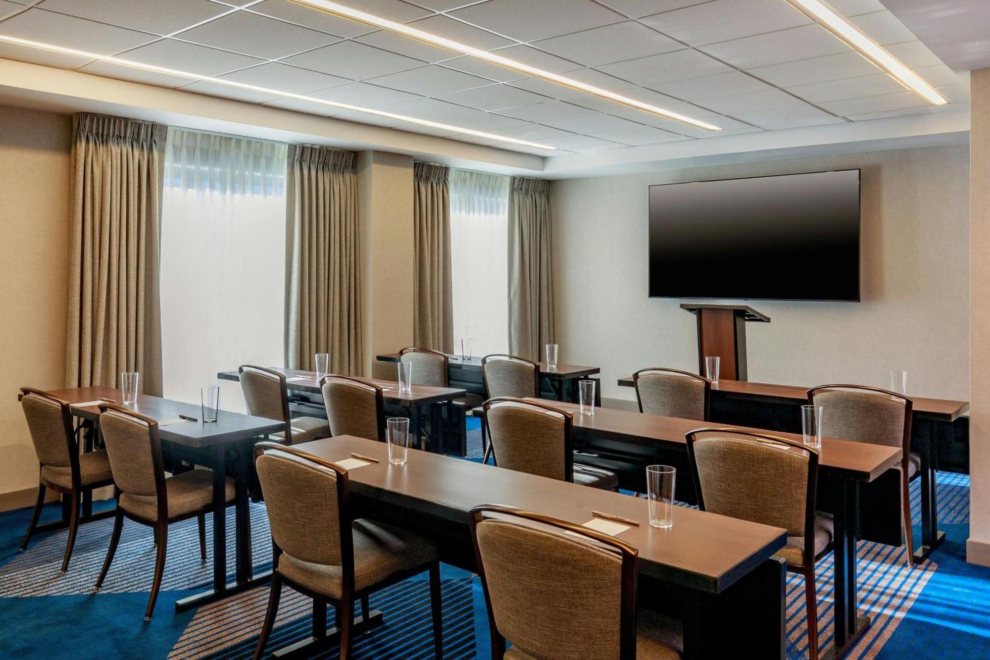 Residence Inn By Marriott Boston Back Bay/Fenway Extérieur photo